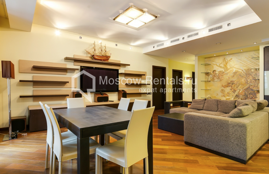 Photo #4 4-room (3 BR) apartment for <a href="http://moscow-rentals.ru/en/articles/long-term-rent" target="_blank">a long-term</a> rent
 in Russia, Moscow, Runovskyi str, 10 С 1