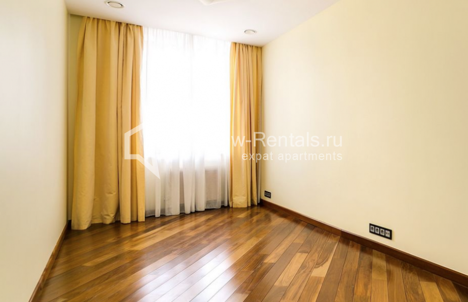 Photo #13 4-room (3 BR) apartment for <a href="http://moscow-rentals.ru/en/articles/long-term-rent" target="_blank">a long-term</a> rent
 in Russia, Moscow, Runovskyi str, 10 С 1