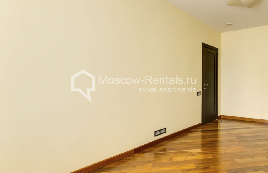 Photo #14 4-room (3 BR) apartment for <a href="http://moscow-rentals.ru/en/articles/long-term-rent" target="_blank">a long-term</a> rent
 in Russia, Moscow, Runovskyi str, 10 С 1