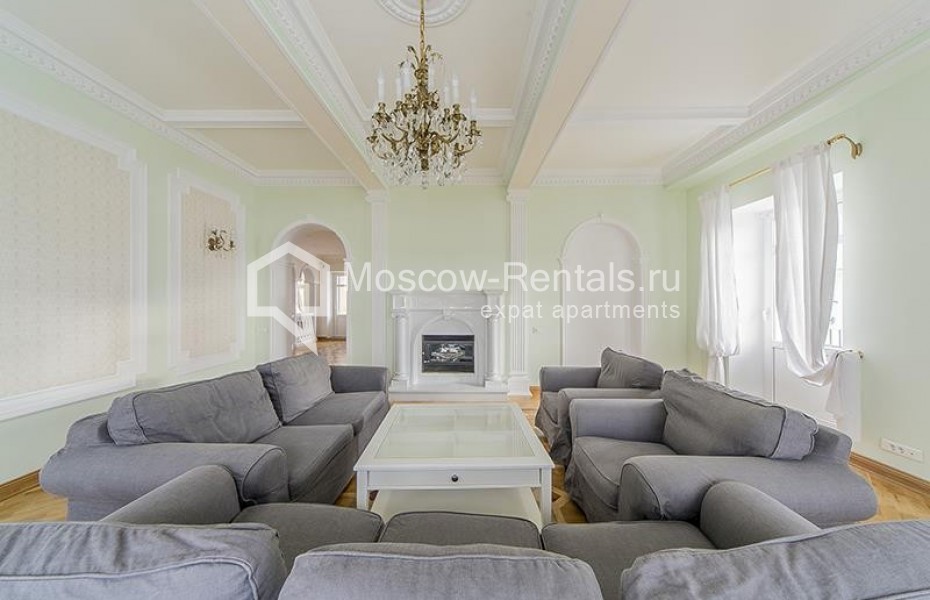 Photo #8 4-room (3 BR) apartment for <a href="http://moscow-rentals.ru/en/articles/long-term-rent" target="_blank">a long-term</a> rent
 in Russia, Moscow, Malaya ordynka str, 13С1А