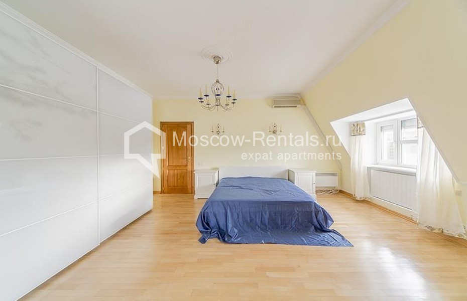 Photo #14 4-room (3 BR) apartment for <a href="http://moscow-rentals.ru/en/articles/long-term-rent" target="_blank">a long-term</a> rent
 in Russia, Moscow, Malaya ordynka str, 13С1А
