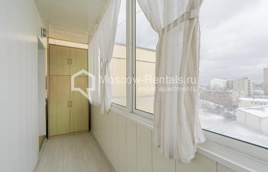 Photo #16 4-room (3 BR) apartment for <a href="http://moscow-rentals.ru/en/articles/long-term-rent" target="_blank">a long-term</a> rent
 in Russia, Moscow, Malaya ordynka str, 13С1А