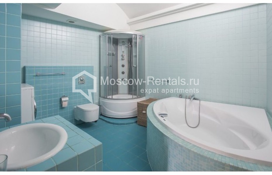 Photo #14 4-room (3 BR) apartment for <a href="http://moscow-rentals.ru/en/articles/long-term-rent" target="_blank">a long-term</a> rent
 in Russia, Moscow, B. Ordynka str, 16