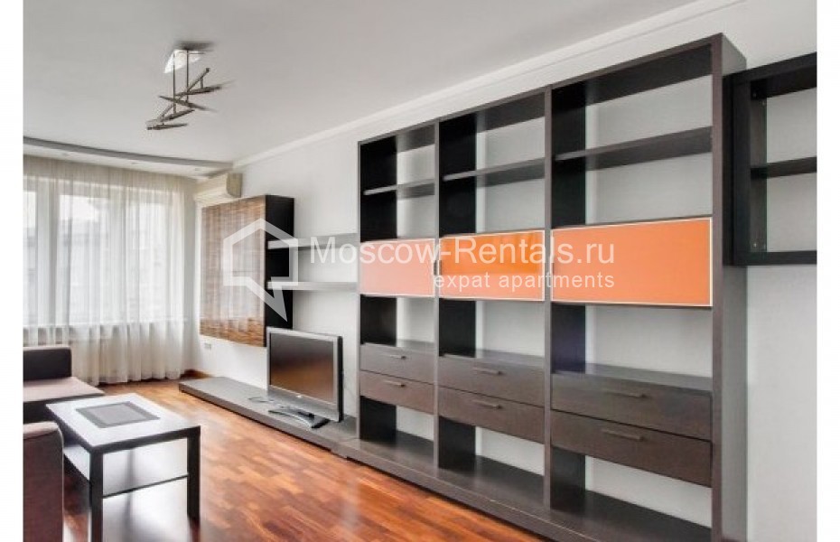 Photo #1 2-room (1 BR) apartment for <a href="http://moscow-rentals.ru/en/articles/long-term-rent" target="_blank">a long-term</a> rent
 in Russia, Moscow, Staropimenovskyi lane, 12/6
