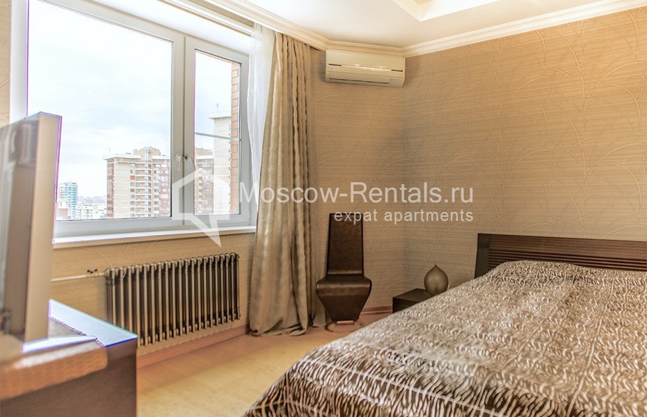 Photo #11 4-room (3 BR) apartment for <a href="http://moscow-rentals.ru/en/articles/long-term-rent" target="_blank">a long-term</a> rent
 in Russia, Moscow, Udaltsova str