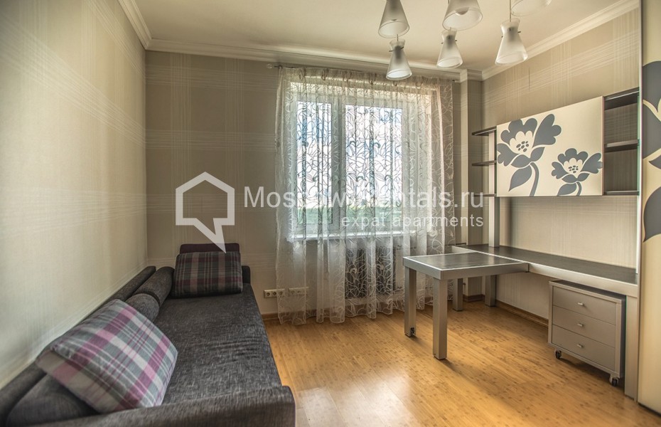 Photo #14 4-room (3 BR) apartment for <a href="http://moscow-rentals.ru/en/articles/long-term-rent" target="_blank">a long-term</a> rent
 in Russia, Moscow, Udaltsova str