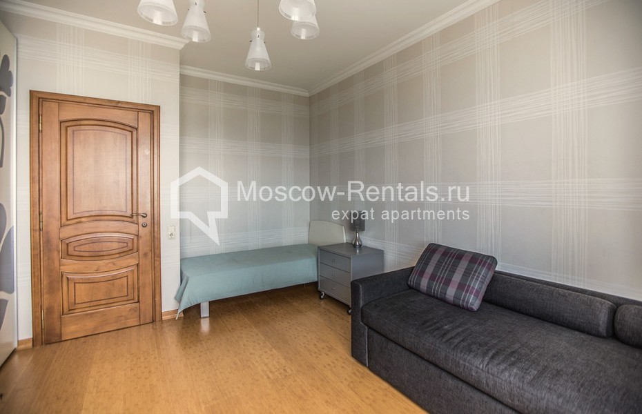 Photo #15 4-room (3 BR) apartment for <a href="http://moscow-rentals.ru/en/articles/long-term-rent" target="_blank">a long-term</a> rent
 in Russia, Moscow, Udaltsova str
