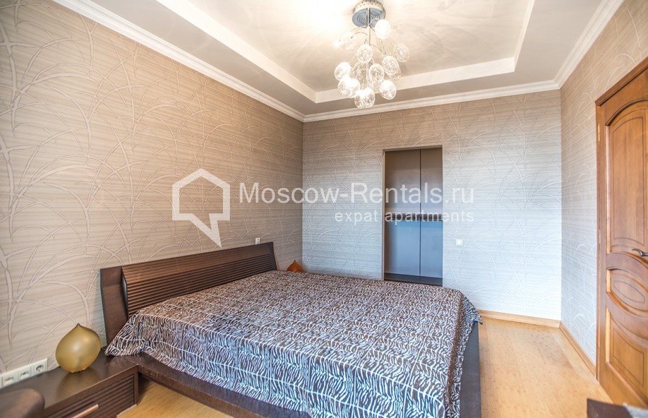 Photo #9 4-room (3 BR) apartment for <a href="http://moscow-rentals.ru/en/articles/long-term-rent" target="_blank">a long-term</a> rent
 in Russia, Moscow, Udaltsova str