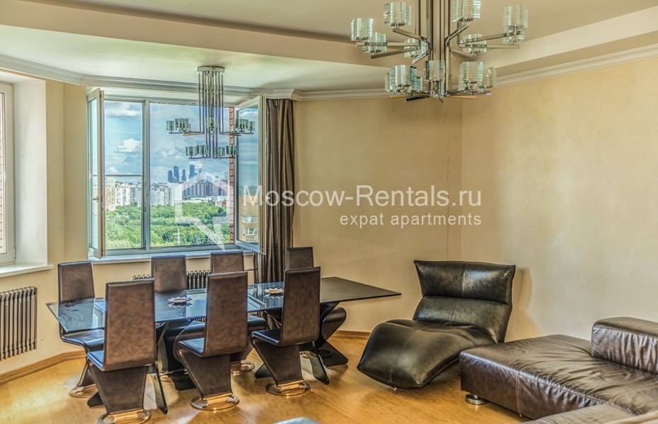 Photo #1 4-room (3 BR) apartment for <a href="http://moscow-rentals.ru/en/articles/long-term-rent" target="_blank">a long-term</a> rent
 in Russia, Moscow, Udaltsova str