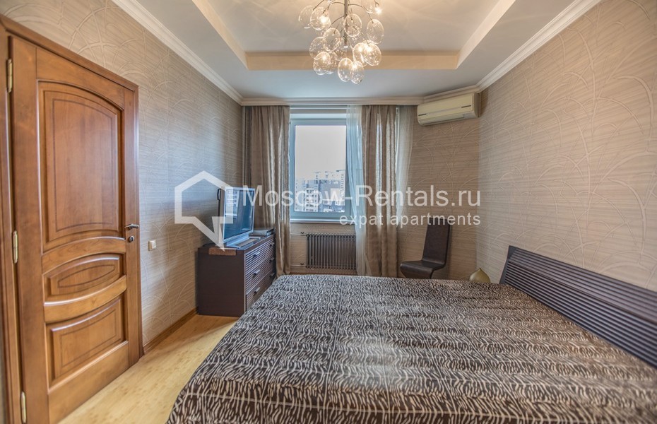 Photo #10 4-room (3 BR) apartment for <a href="http://moscow-rentals.ru/en/articles/long-term-rent" target="_blank">a long-term</a> rent
 in Russia, Moscow, Udaltsova str