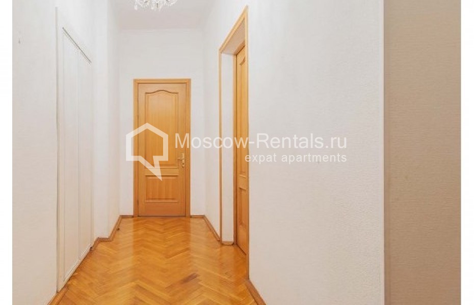 Photo #11 5-room (4 BR) apartment for <a href="http://moscow-rentals.ru/en/articles/long-term-rent" target="_blank">a long-term</a> rent
 in Russia, Moscow, Novokuznetskaya str., 33С1