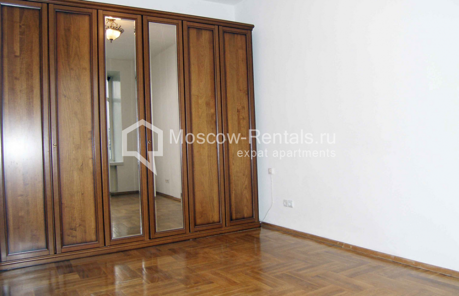 Photo #6 4-room (3 BR) apartment for <a href="http://moscow-rentals.ru/en/articles/long-term-rent" target="_blank">a long-term</a> rent
 in Russia, Moscow, Golikovskyi lane, 13