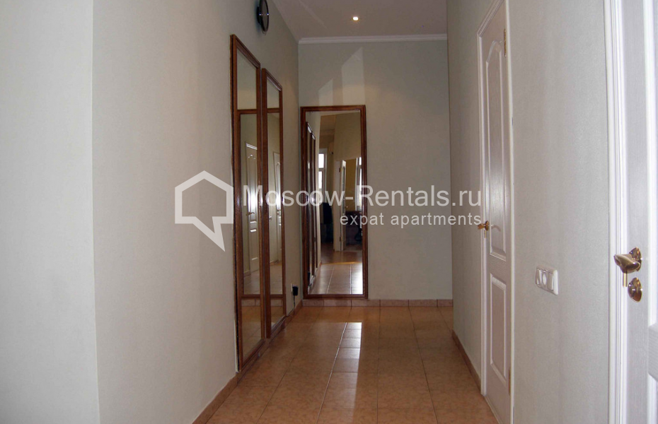 Photo #12 4-room (3 BR) apartment for <a href="http://moscow-rentals.ru/en/articles/long-term-rent" target="_blank">a long-term</a> rent
 in Russia, Moscow, Golikovskyi lane, 13