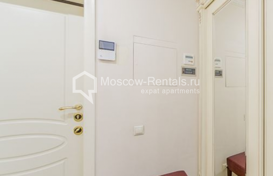 Photo #20 4-room (3 BR) apartment for <a href="http://moscow-rentals.ru/en/articles/long-term-rent" target="_blank">a long-term</a> rent
 in Russia, Moscow, Bolshaya Yakimanka str, 50