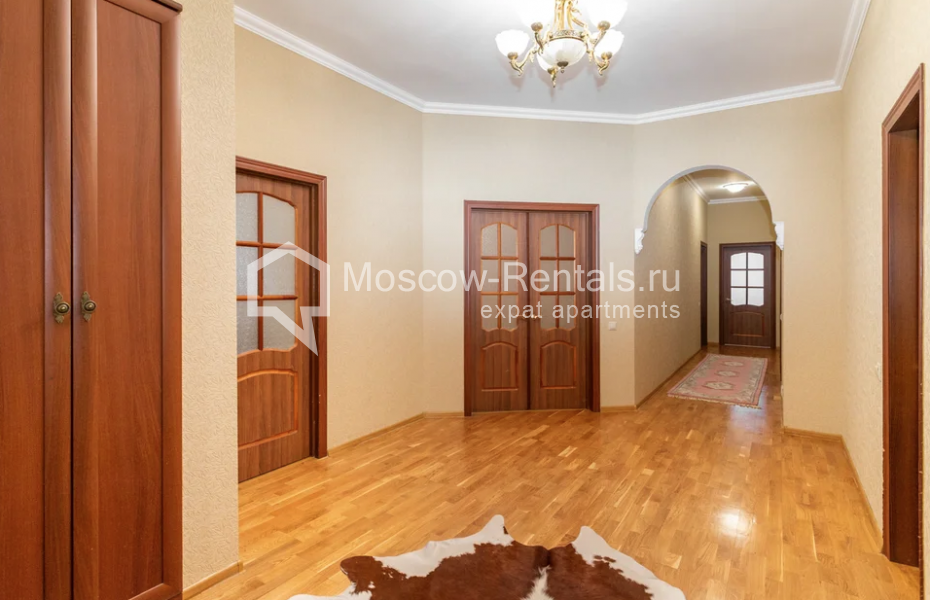 Photo #3 3-room (2 BR) apartment for <a href="http://moscow-rentals.ru/en/articles/long-term-rent" target="_blank">a long-term</a> rent
 in Russia, Moscow, Vernadskogo prosp., 37к1А