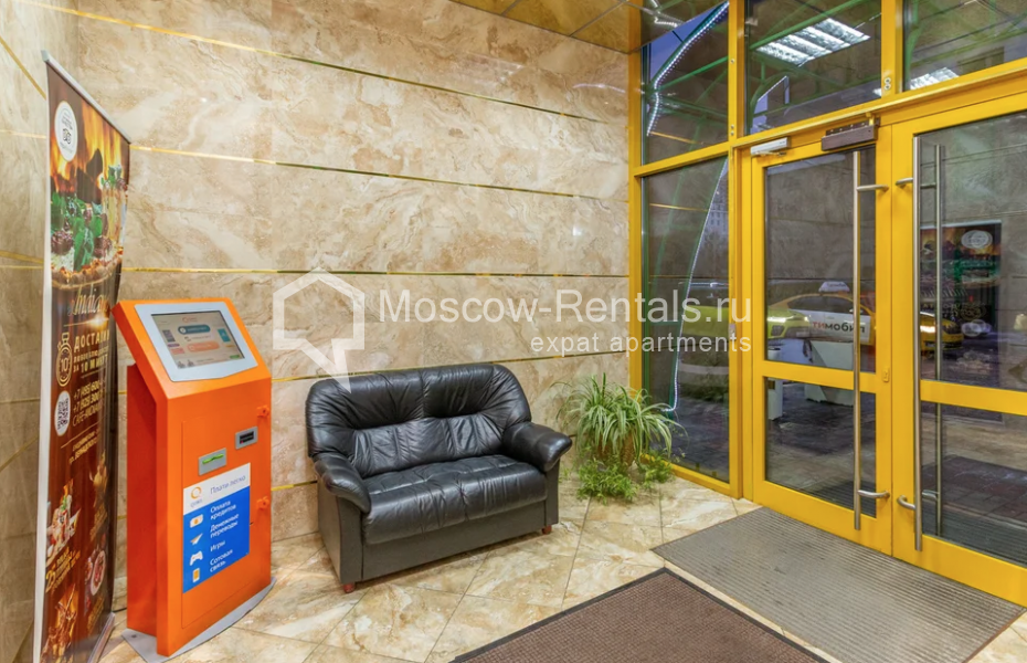 Photo #23 3-room (2 BR) apartment for <a href="http://moscow-rentals.ru/en/articles/long-term-rent" target="_blank">a long-term</a> rent
 in Russia, Moscow, Vernadskogo prosp., 37к1А
