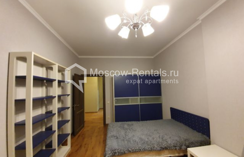 Photo #5 3-room (2 BR) apartment for <a href="http://moscow-rentals.ru/en/articles/long-term-rent" target="_blank">a long-term</a> rent
 in Russia, Moscow, Vernadskogo prosp., 9/10