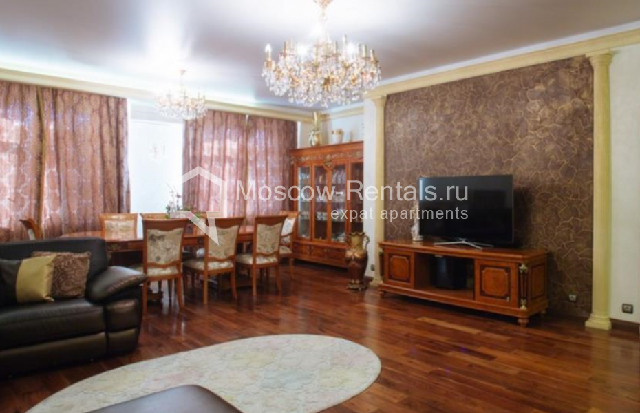 Photo #1 4-room (3 BR) apartment for <a href="http://moscow-rentals.ru/en/articles/long-term-rent" target="_blank">a long-term</a> rent
 in Russia, Moscow, Bakhrushina str, 13
