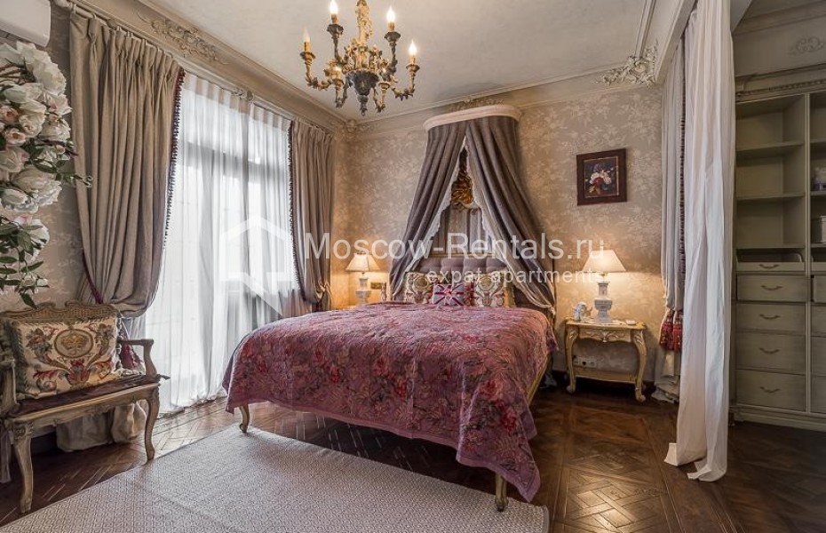 Photo #9 5-room (4 BR) apartment for <a href="http://moscow-rentals.ru/en/articles/long-term-rent" target="_blank">a long-term</a> rent
 in Russia, Moscow, Kosmodamianskaya emb., 28С8