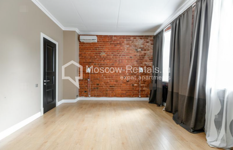 Photo #12 4-room (3 BR) apartment for <a href="http://moscow-rentals.ru/en/articles/long-term-rent" target="_blank">a long-term</a> rent
 in Russia, Moscow, M. Kozlovskyi lane, 8