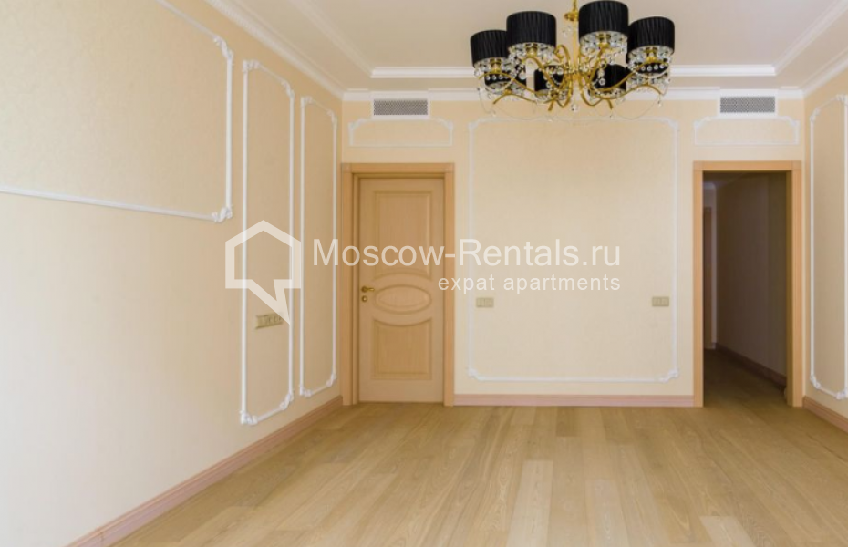 Photo #14 6-room (5 BR) apartment for <a href="http://moscow-rentals.ru/en/articles/long-term-rent" target="_blank">a long-term</a> rent
 in Russia, Moscow, 3rd Tverskaya-Yamskaya str, 25