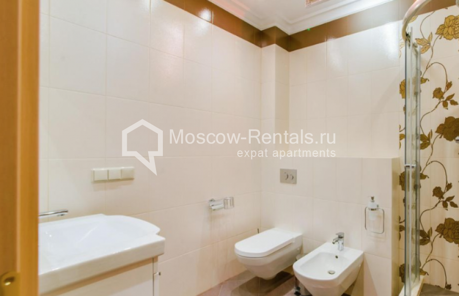 Photo #16 6-room (5 BR) apartment for <a href="http://moscow-rentals.ru/en/articles/long-term-rent" target="_blank">a long-term</a> rent
 in Russia, Moscow, 3rd Tverskaya-Yamskaya str, 25