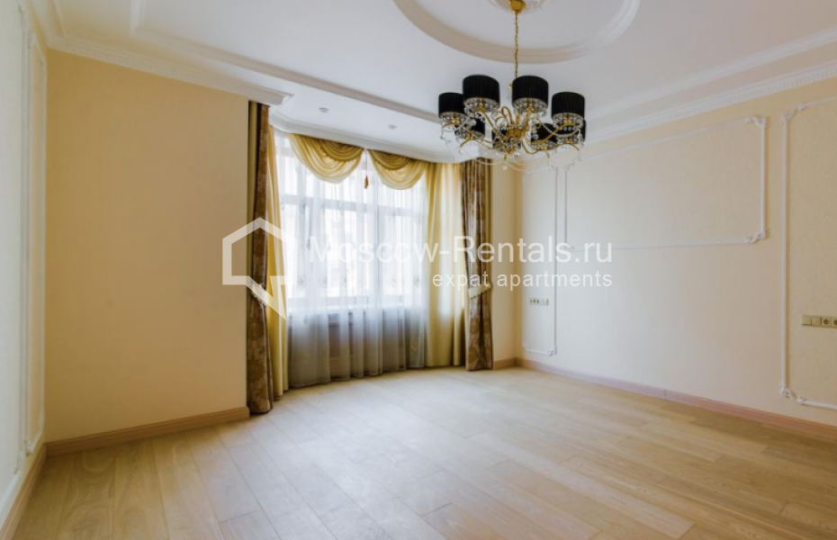 Photo #13 6-room (5 BR) apartment for <a href="http://moscow-rentals.ru/en/articles/long-term-rent" target="_blank">a long-term</a> rent
 in Russia, Moscow, 3rd Tverskaya-Yamskaya str, 25