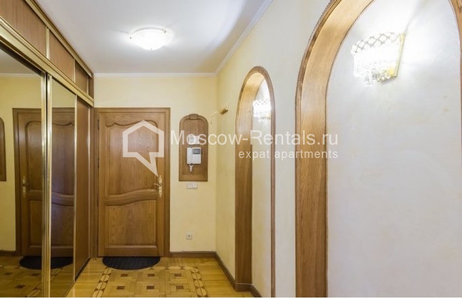 Photo #7 5-room (4 BR) apartment for <a href="http://moscow-rentals.ru/en/articles/long-term-rent" target="_blank">a long-term</a> rent
 in Russia, Moscow, M. Polyanka str, 12А