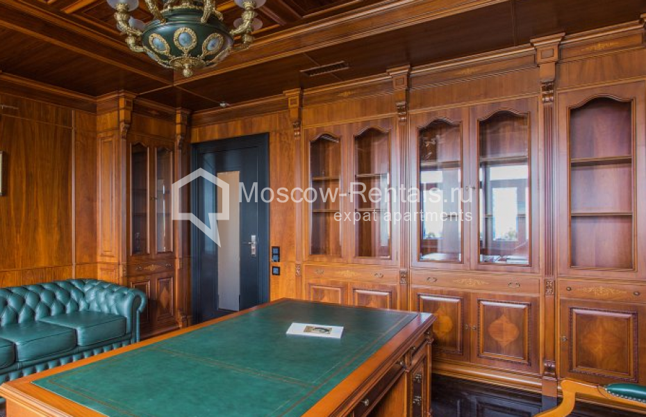Photo #10 4-room (3 BR) apartment for <a href="http://moscow-rentals.ru/en/articles/long-term-rent" target="_blank">a long-term</a> rent
 in Russia, Moscow, Malaya Ordynka str, 13С1