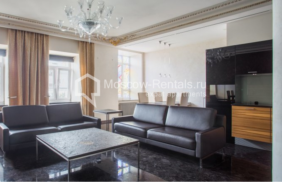 Photo #3 4-room (3 BR) apartment for <a href="http://moscow-rentals.ru/en/articles/long-term-rent" target="_blank">a long-term</a> rent
 in Russia, Moscow, Malaya Ordynka str, 13С1