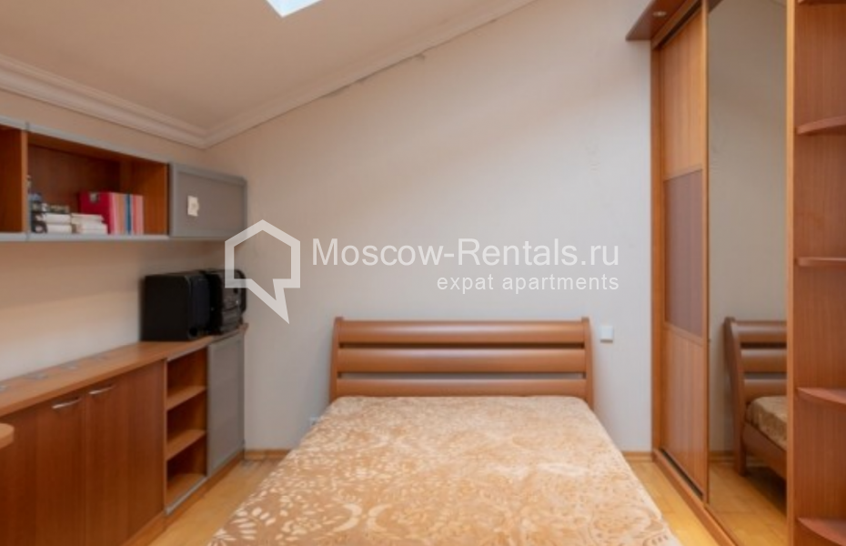 Photo #6 5-room (4 BR) apartment for <a href="http://moscow-rentals.ru/en/articles/long-term-rent" target="_blank">a long-term</a> rent
 in Russia, Moscow, Malaya Ordynka str, 5/6С1