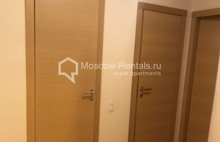 Photo #14 4-room (3 BR) apartment for <a href="http://moscow-rentals.ru/en/articles/long-term-rent" target="_blank">a long-term</a> rent
 in Russia, Moscow, B. Yakimanka str, 26