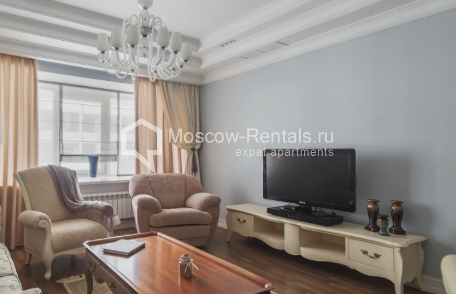 Photo #2 4-room (3 BR) apartment for <a href="http://moscow-rentals.ru/en/articles/long-term-rent" target="_blank">a long-term</a> rent
 in Russia, Moscow, Ozerkovskaya emb, 26