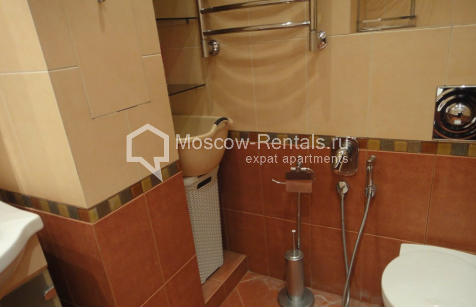 Photo #21 3-room (2 BR) apartment for <a href="http://moscow-rentals.ru/en/articles/long-term-rent" target="_blank">a long-term</a> rent
 in Russia, Moscow, Nametkina street, 11К1