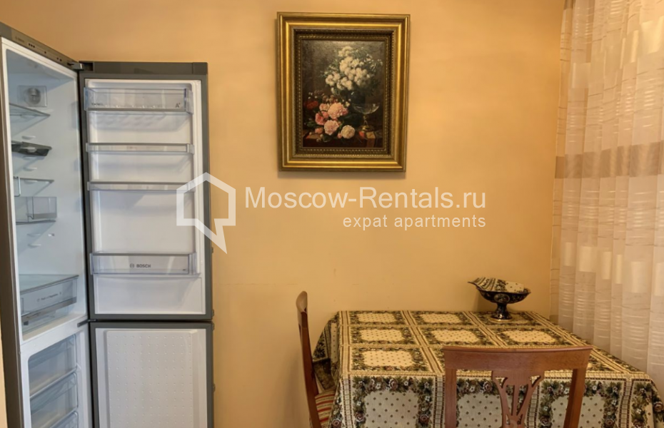 Photo #15 3-room (2 BR) apartment for <a href="http://moscow-rentals.ru/en/articles/long-term-rent" target="_blank">a long-term</a> rent
 in Russia, Moscow, Nametkina street, 11К1