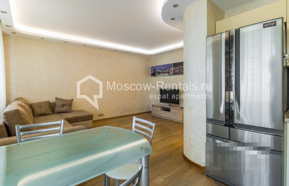 Photo #2 3-room (2 BR) apartment for <a href="http://moscow-rentals.ru/en/articles/long-term-rent" target="_blank">a long-term</a> rent
 in Russia, Moscow, Michuriskyi lane, 13к2