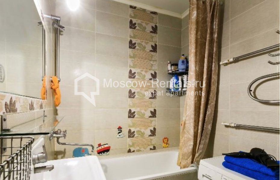 Photo #14 4-room (3 BR) apartment for <a href="http://moscow-rentals.ru/en/articles/long-term-rent" target="_blank">a long-term</a> rent
 in Russia, Moscow, Fersmana str, 3К1