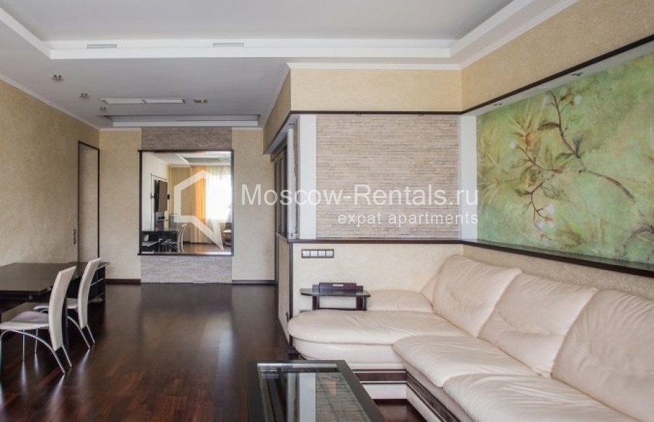 Photo #1 3-room (2 BR) apartment for <a href="http://moscow-rentals.ru/en/articles/long-term-rent" target="_blank">a long-term</a> rent
 in Russia, Moscow, Garibaldy str, 36
