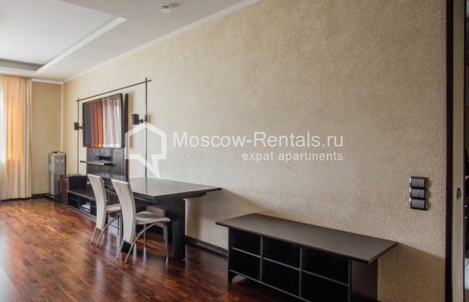 Photo #3 3-room (2 BR) apartment for <a href="http://moscow-rentals.ru/en/articles/long-term-rent" target="_blank">a long-term</a> rent
 in Russia, Moscow, Garibaldy str, 36