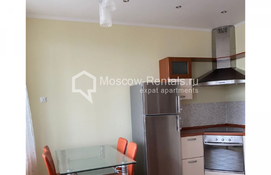 Photo #3 3-room (2 BR) apartment for <a href="http://moscow-rentals.ru/en/articles/long-term-rent" target="_blank">a long-term</a> rent
 in Russia, Moscow, Vernadskogo prosp, 105к4