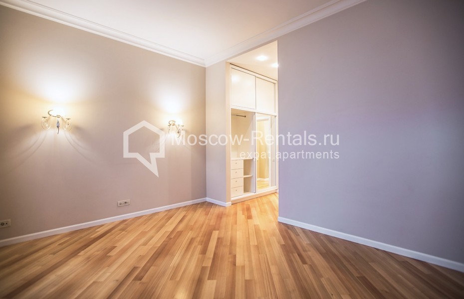 Photo #15 5-room (4 BR) apartment for <a href="http://moscow-rentals.ru/en/articles/long-term-rent" target="_blank">a long-term</a> rent
 in Russia, Moscow, B. Ordyanka str, 67