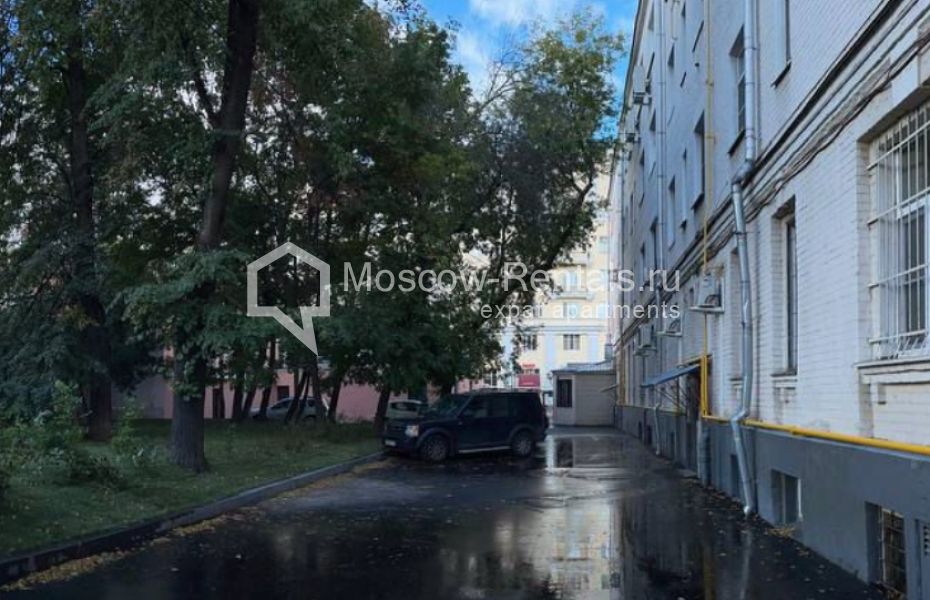 Photo #14 4-room (3 BR) apartment for <a href="http://moscow-rentals.ru/en/articles/long-term-rent" target="_blank">a long-term</a> rent
 in Russia, Moscow, Sadovnichevskaya str, 58С1
