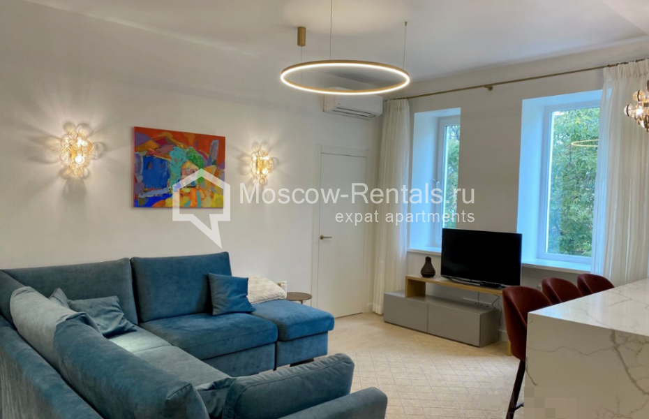 Photo #1 4-room (3 BR) apartment for <a href="http://moscow-rentals.ru/en/articles/long-term-rent" target="_blank">a long-term</a> rent
 in Russia, Moscow, Sadovnichevskaya str, 58С1