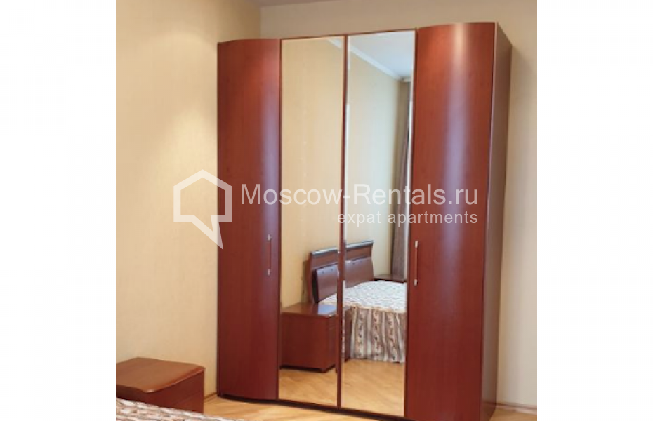 Photo #11 2-room (1 BR) apartment for <a href="http://moscow-rentals.ru/en/articles/long-term-rent" target="_blank">a long-term</a> rent
 in Russia, Moscow, Lomonosovskyi prosp, 29К2