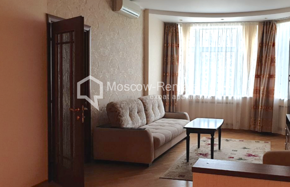 Photo #1 2-room (1 BR) apartment for <a href="http://moscow-rentals.ru/en/articles/long-term-rent" target="_blank">a long-term</a> rent
 in Russia, Moscow, Lomonosovskyi prosp, 29К2