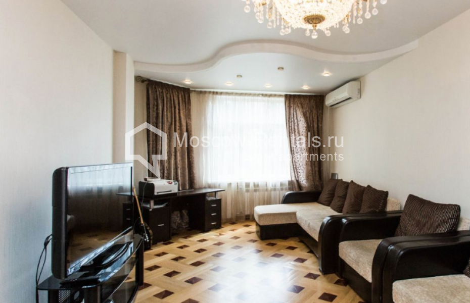 Photo #1 2-room (1 BR) apartment for <a href="http://moscow-rentals.ru/en/articles/long-term-rent" target="_blank">a long-term</a> rent
 in Russia, Moscow, Lomonosovskyi prosp, 29К1