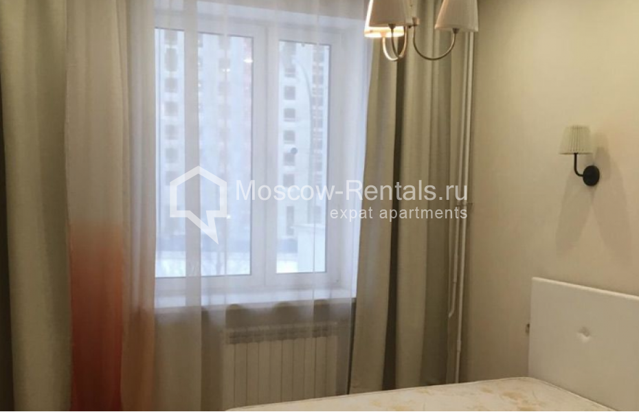 Photo #5 2-room (1 BR) apartment for <a href="http://moscow-rentals.ru/en/articles/long-term-rent" target="_blank">a long-term</a> rent
 in Russia, Moscow, Stoletova str, 19
