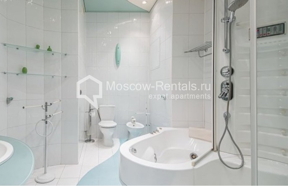 Photo #18 4-room (3 BR) apartment for <a href="http://moscow-rentals.ru/en/articles/long-term-rent" target="_blank">a long-term</a> rent
 in Russia, Moscow, Novokuznetskaya str, 33С2
