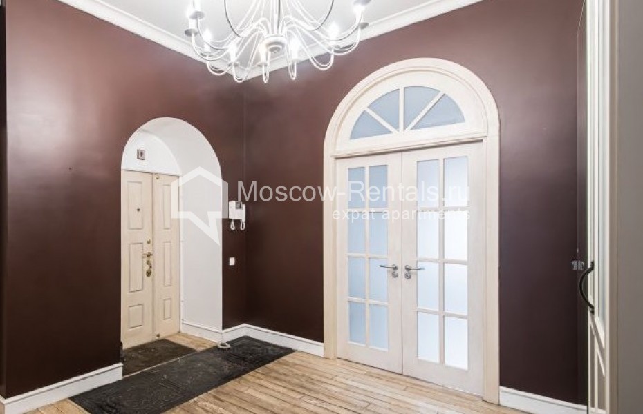 Photo #14 4-room (3 BR) apartment for <a href="http://moscow-rentals.ru/en/articles/long-term-rent" target="_blank">a long-term</a> rent
 in Russia, Moscow, B. Ordynka str, 13/9С1