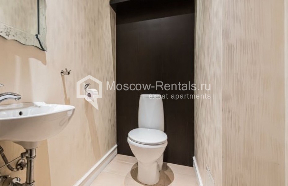 Photo #13 4-room (3 BR) apartment for <a href="http://moscow-rentals.ru/en/articles/long-term-rent" target="_blank">a long-term</a> rent
 in Russia, Moscow, B. Ordynka str, 13/9С1